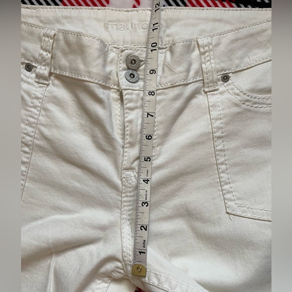 Maurices vintage white flare jeans 2 button - Picture 7 of 9